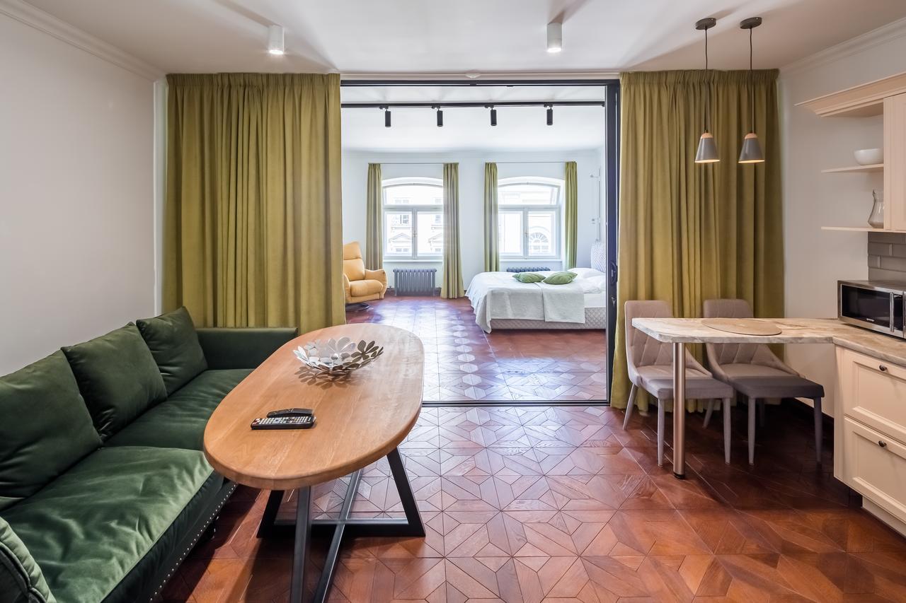 Appartement Romari Апартименти Площа Ринок à Lviv Extérieur photo
