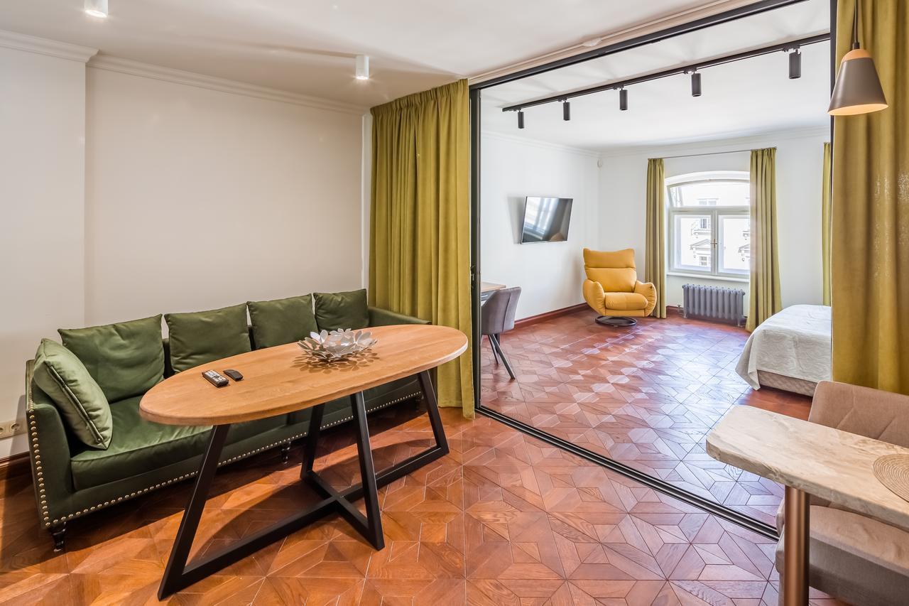 Appartement Romari Апартименти Площа Ринок à Lviv Extérieur photo